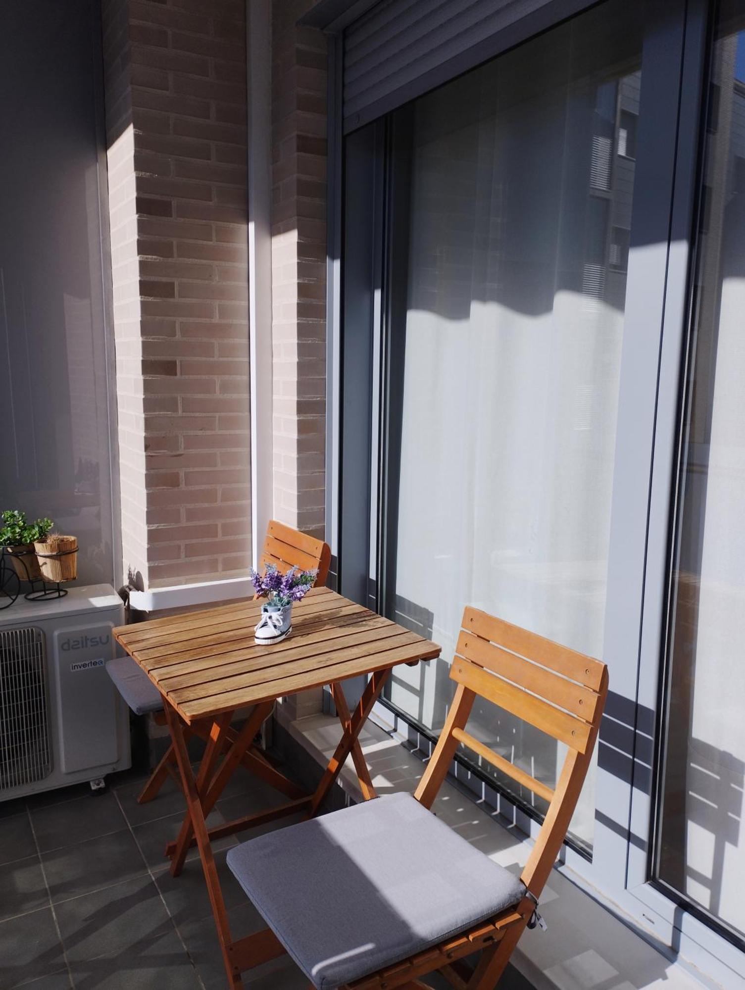 Acogedor Apartamento En ウエスカ エクステリア 写真