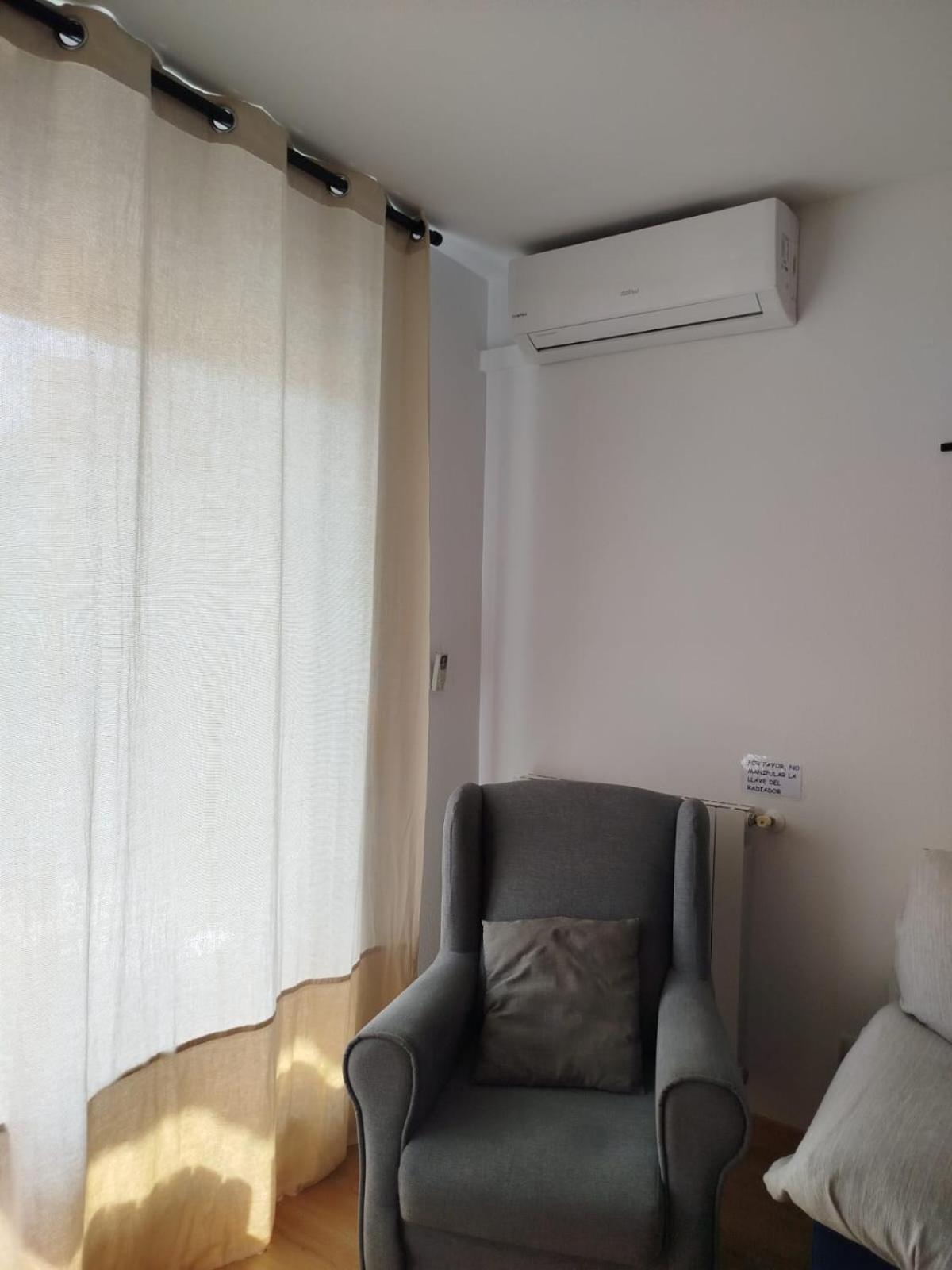 Acogedor Apartamento En ウエスカ エクステリア 写真